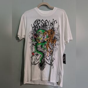 NWT Graphic T-Shirt Arsenic Dragon Tiger Design Men's Medium *H13